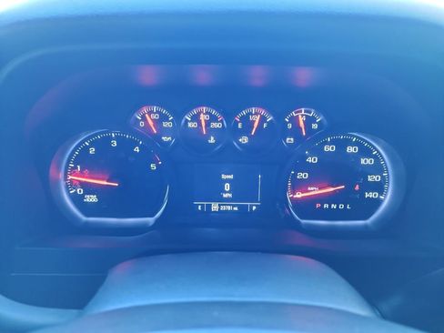 Used 2025 Chevrolet Silverado 2500 Custom w/ Custom Value Package image 23