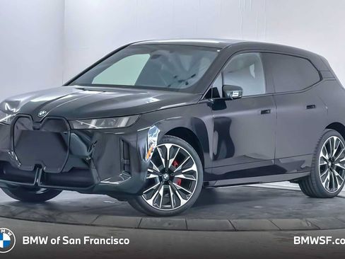 New 2026 BMW iX xDrive60 w/ M Sport Package AWD/4WD image 1