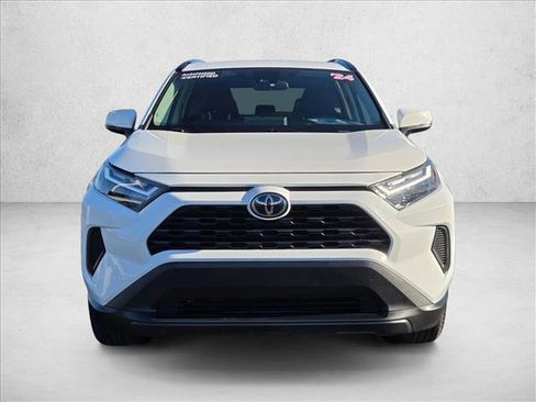 Used 2024 Toyota RAV4 XLE image 2