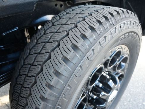 Used 2026 Ford F350 Lariat w/ Black Appearance Package image 27