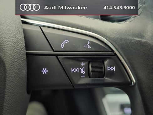 Used 2023 Audi Q3 2.0T Premium w/ Convenience Package AWD/4WD image 34