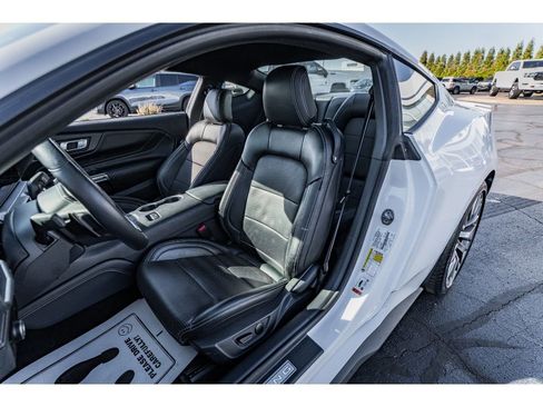 Used 2024 Ford Mustang GT Premium image 8