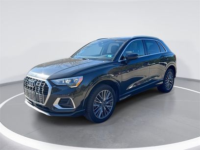 Used 2022 Audi Q3 2.0T Premium w/ Convenience Package