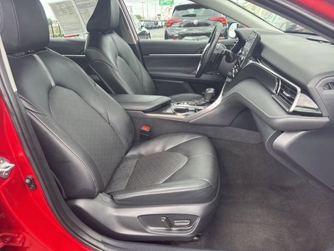 Used 2023 Toyota Camry XSE image 18