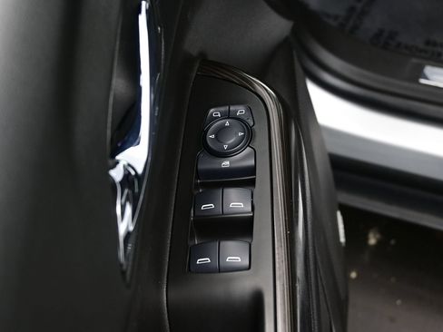 Used 2017 GMC Acadia SLT FWD image 10