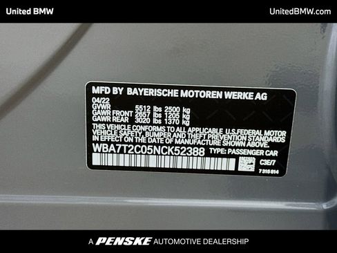 Used 2022 BMW 740i w/ M Sport Package RWD image 15
