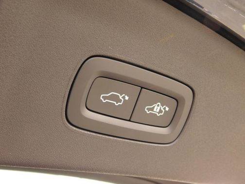 Used 2023 Polestar Polestar 2 AWD/4WD image 10