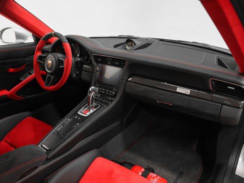 Certified 2019 Porsche 911 GT2 RS image 53