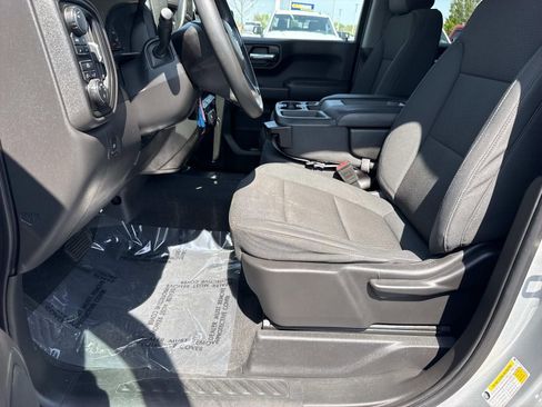 Used 2020 Chevrolet Silverado 1500 Custom Trail Boss AWD/4WD image 27