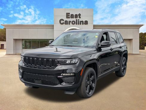 New 2025 Jeep Grand Cherokee Limited w/ Black Appearance Package image 7