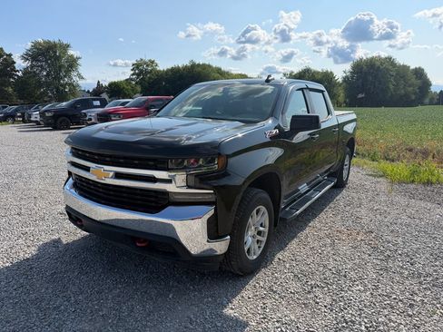 Used 2019 Chevrolet Silverado 1500 LT w/ All-Star Edition AWD/4WD image 4