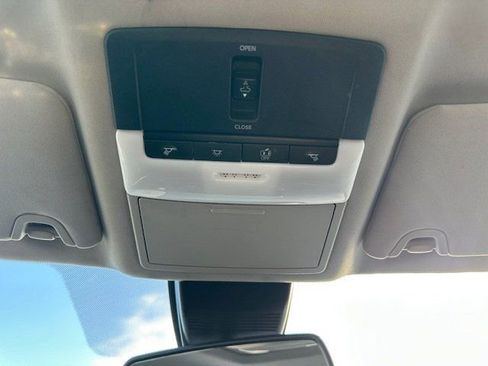 Used 2019 Nissan Altima 2.5 SV image 17