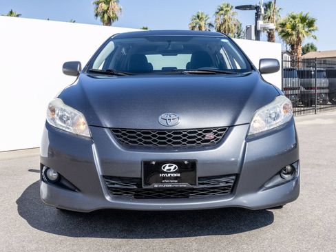Used 2010 Toyota Matrix S w/ All Weather Guard Pkg FWD image 4
