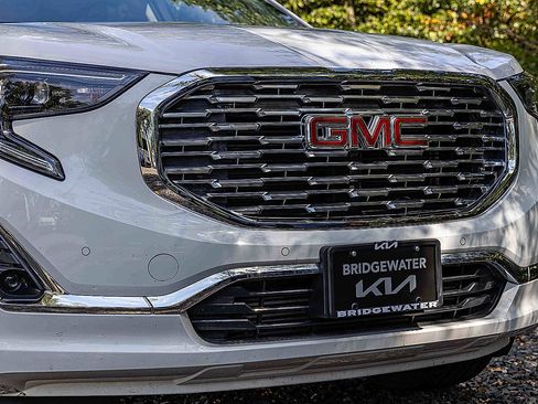 Used 2020 GMC Terrain Denali image 28