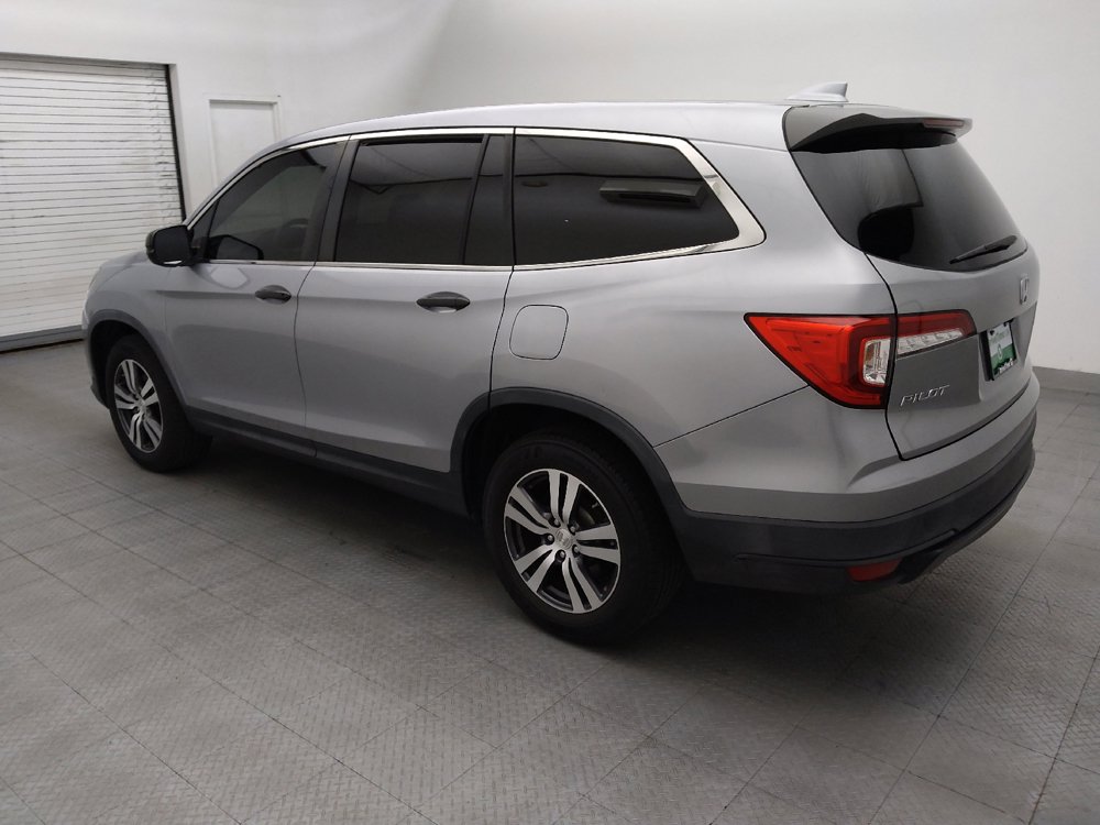 Used 2019 Honda Pilot LX image 3