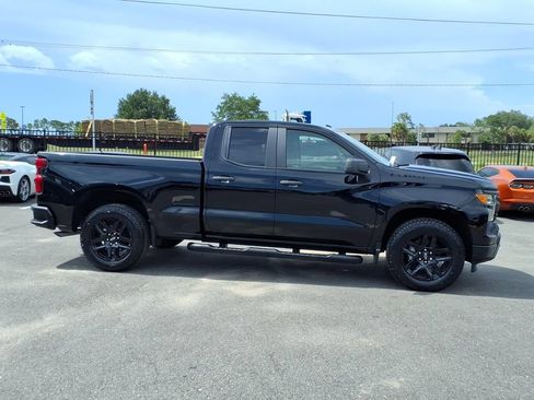 Used 2024 Chevrolet Silverado 1500 Custom w/ Turbomax Blackout Package RWD image 8