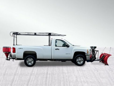 Used 2012 Chevrolet Silverado 2500 W/T w/ Snow Plow Prep Package AWD/4WD image 3