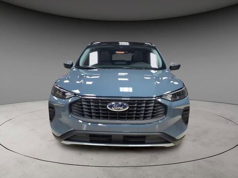 New 2026 Ford Escape Active image 2