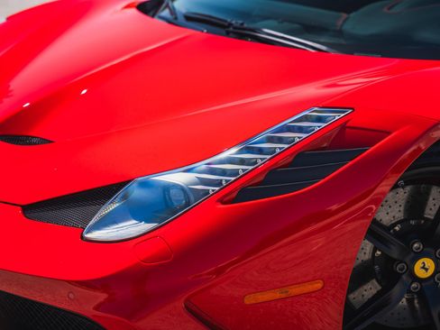 Used 2015 Ferrari 458 Speciale Coupe RWD image 21
