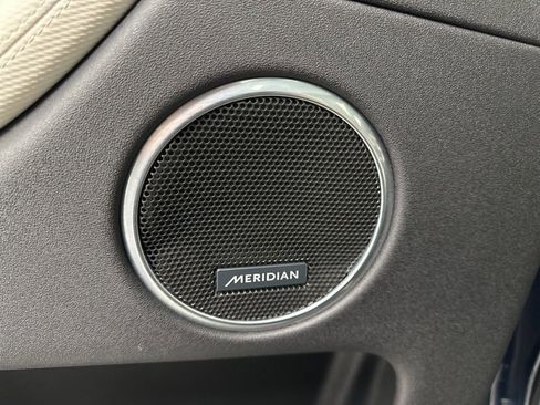 Used 2021 Land Rover Discovery Sport SE R-Dynamic image 16