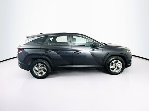 Used 2024 Hyundai Tucson SE image 10