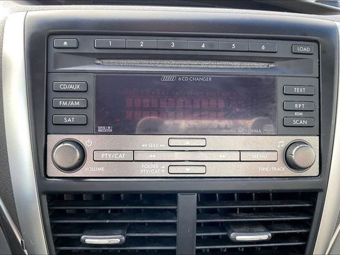 Used 2010 Subaru Forester 2.5X Limited image 24