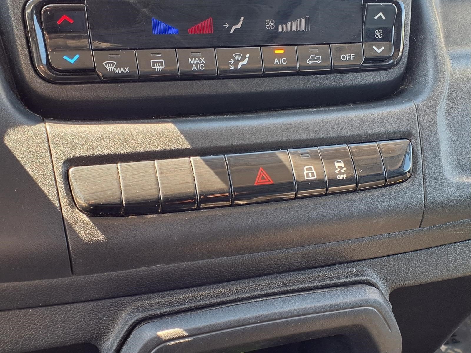 Used 2023 RAM ProMaster 2500 FWD image 13