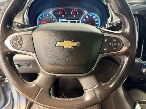 Used 2018 Chevrolet Traverse LT AWD/4WD image 9