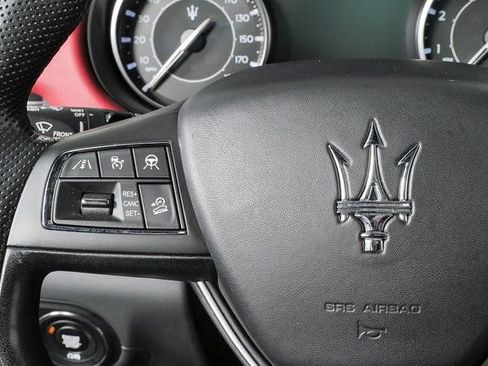 Certified 2022 Maserati Levante GT image 12
