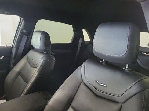 Certified 2023 Cadillac XT5 Luxury FWD image 9