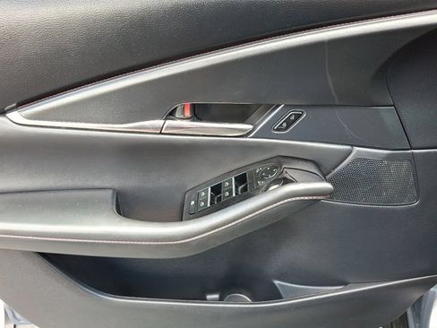 Used 2024 MAZDA CX-30 AWD 2.5 S w/ Preferred Package image 17