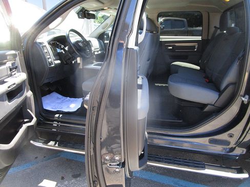 Used 2017 RAM 1500 Big Horn image 15