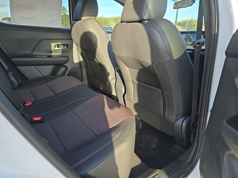 New 2026 Nissan Kicks SR w/ Cold Weather Package image 14