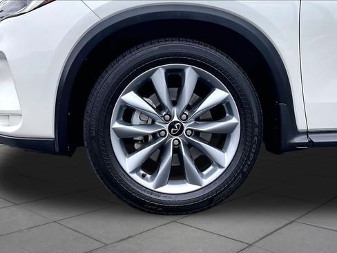 Used 2021 INFINITI QX50 Luxe w/ Cargo Package FWD image 10