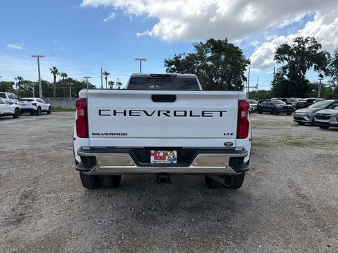 New 2026 Chevrolet Silverado 3500 LTZ w/ LTZ Convenience Package AWD/4WD image 7