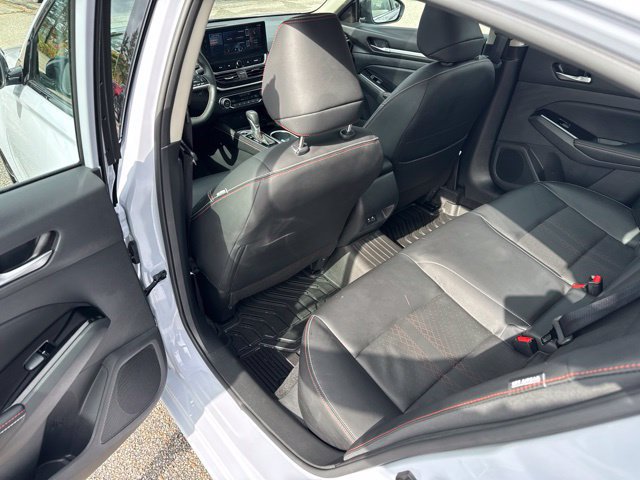 Used 2025 Nissan Altima 2.5 SR w/ SR Premium Package AWD/4WD image 46
