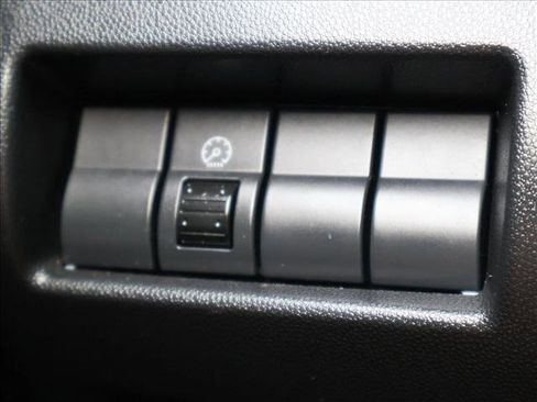 Used 2008 MAZDA MAZDA3 i Touring FWD image 16