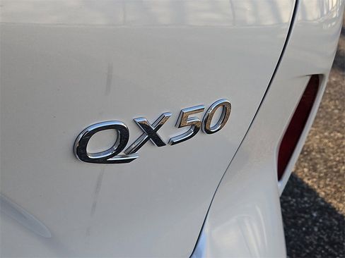 Used 2020 INFINITI QX50 Luxe w/ Cargo Package image 13