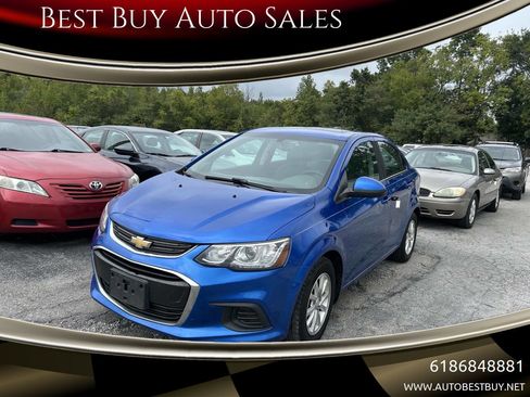 Used 2019 Chevrolet Sonic LT image 1
