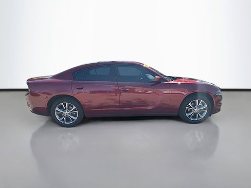 Used 2022 Dodge Charger SXT w/ Driver Convenience Group AWD/4WD image 2