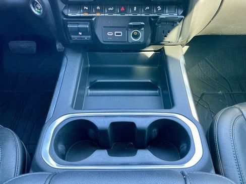 Used 2019 Chevrolet Silverado 1500 LT Trail Boss image 36