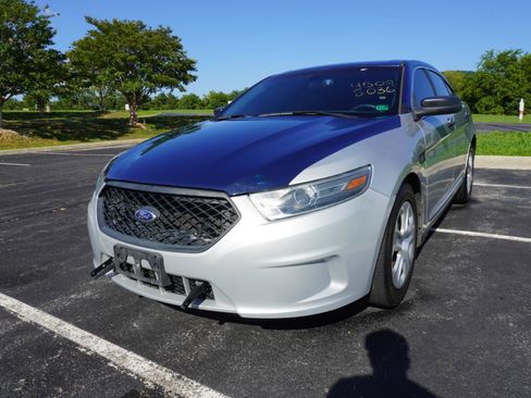 Used 2016 Ford Taurus Police Interceptor AWD image 6