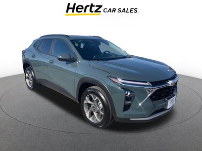 Used 2025 Chevrolet Trax LT w/ LT Convenience Package