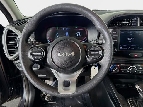 Certified 2024 Kia Soul LX w/ Option Group 015 FWD image 12