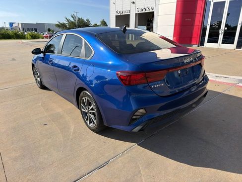 Used 2024 Kia Forte LXS FWD image 3