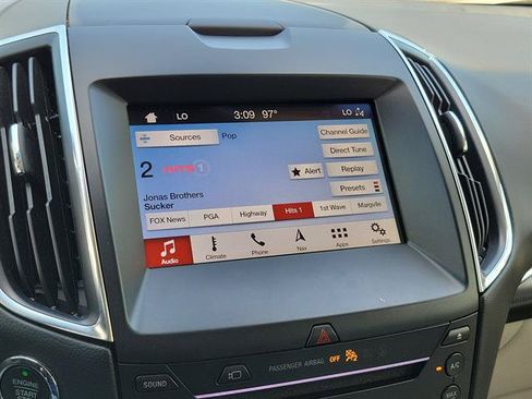 Used 2019 Ford Edge Titanium w/ Equipment Group 301A FWD image 67