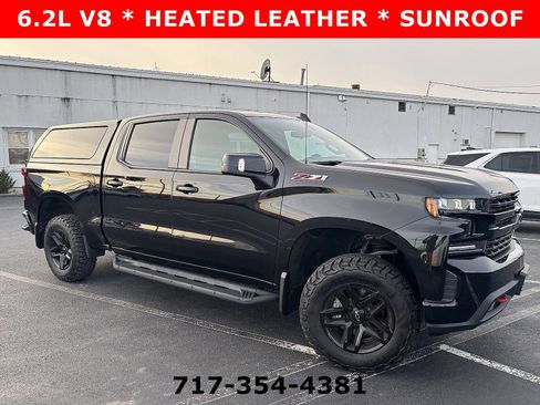 Used 2020 Chevrolet Silverado 1500 LT Trail Boss w/ Midnight Edition image 1