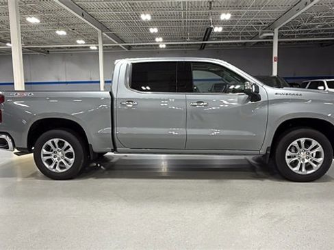 New 2026 Chevrolet Silverado 1500 LTZ w/ LTZ Premium Package image 3