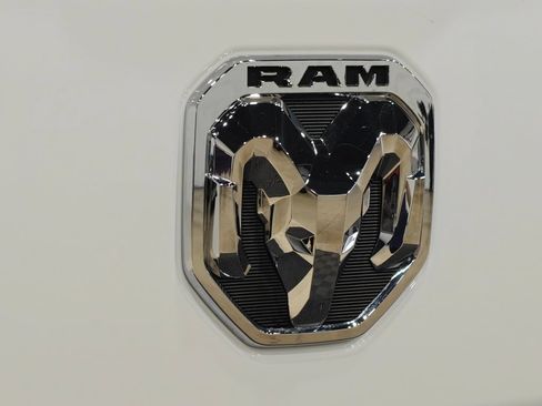 Used 2019 RAM 1500 Big Horn AWD/4WD image 54