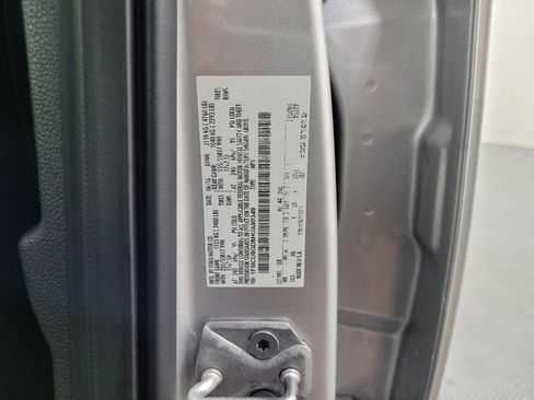 Used 2017 Ford Escape SE w/ SE Cold Weather Package image 33